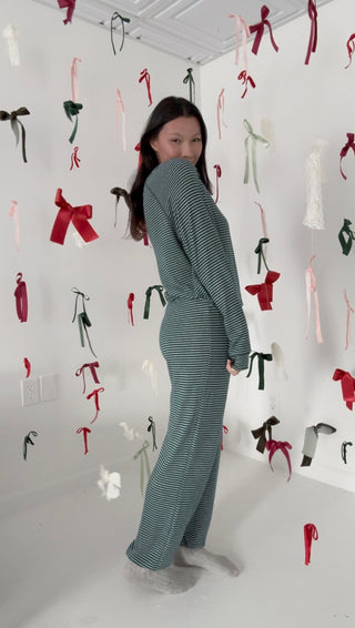 Drift Away Lounge Pants - Green