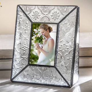 Vintage Glass Picture Frame: 4x6 Horizontal