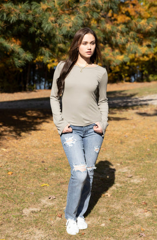 FITTED GREEN LONG SLEEVE TOP WITH SCOOP NECKLINE IN SAGE COLOR