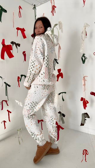 Holly Jolly Quilted Joggers