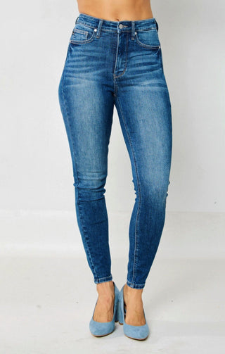 Judy Blue Lasso Tummy Control Skinny Jeans