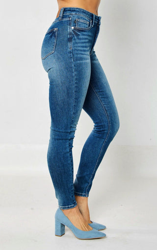 Judy Blue Lasso Tummy Control Skinny Jeans