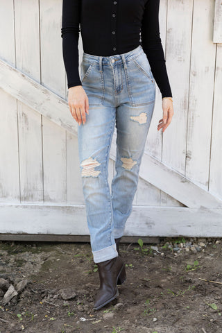 Judy Blue Lionheart Boyfriend Jeans light wash distressing cuffed bottom front pockets