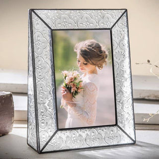 Vintage Glass Picture Frame: 4x6 Horizontal